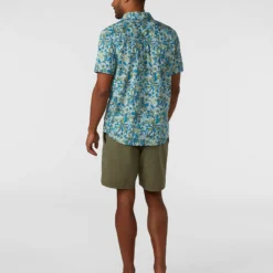 New 😀 Stio Men's Curtis Camp Shirt SS 😍 -Stio Sales Shop M Curtis Camp Shirt SS Rapid Blue Wildflower Print 4