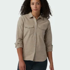 Hot Sale 🤩 Stio Women's Ashton Chambray Shirt 🤩 -Stio Sales Shop W Ashton Chambray Shirt Rodeo Dust Chambray 1