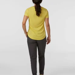 Flash Sale 🌟 Stio Women's Divide V-Neck SS ⭐ -Stio Sales Shop W Divide Vneck SS Dazzling Sunflower 4