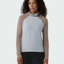 Best reviews of 🔥 Stio Women's Tipton Tech Turtleneck 🎁 -Stio Sales Shop W Tipton Tech Turtleneck Rodeo Dust Wind River Blue 1